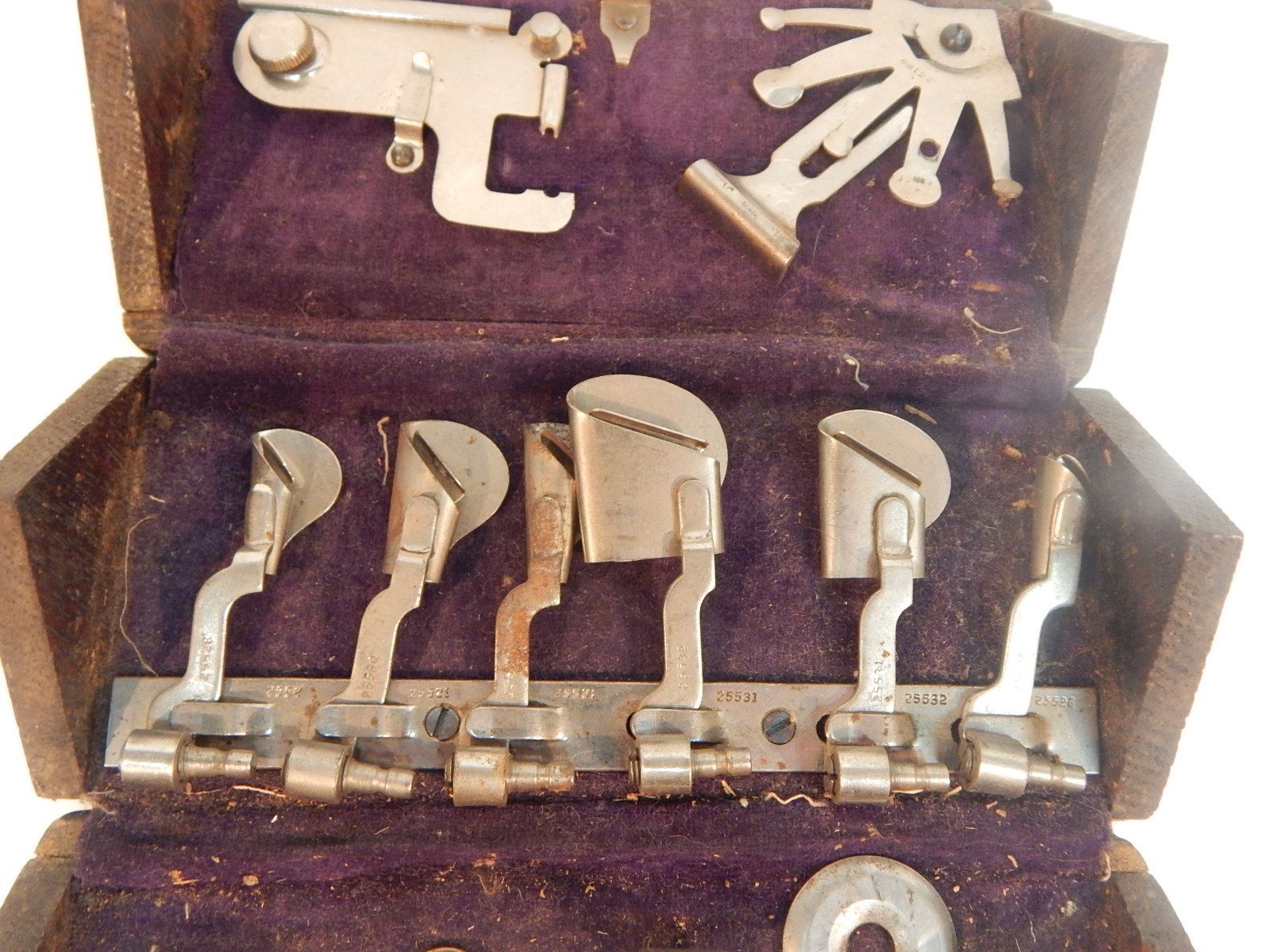 Singer Antique Sewing Machine Puzzle Box & Attachments 1880’s 16+Pc’s