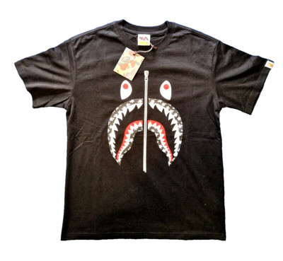 UNIQUE! A BATHING APE BAPE SHARK LOGO with stars in mouth. NEW T-Shirt size L