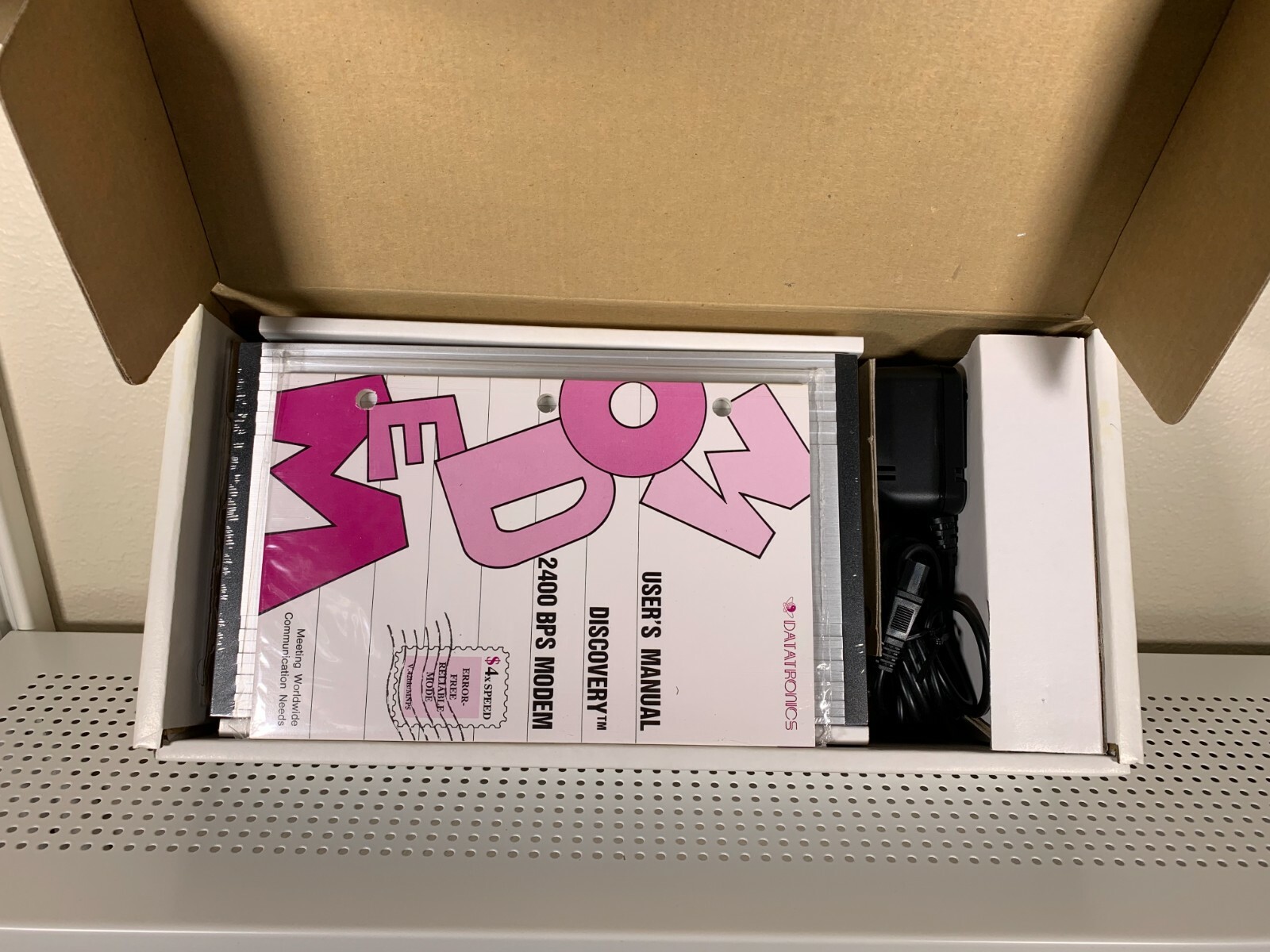Modem Datatronics 2400 CM/D. NEW in BOX. Opłacalny, obfity