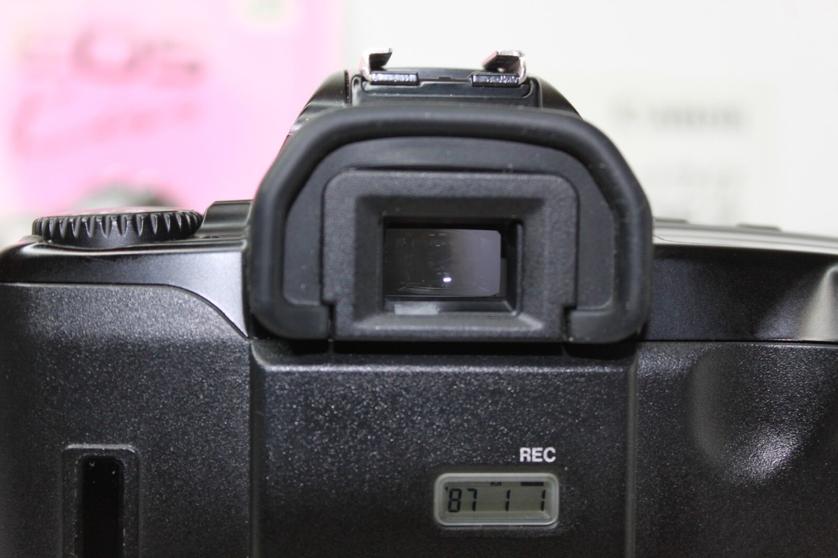 Canon EOS KISS Panorama / EF 28-105mm F/3.5-4.5 LENS / 300EZ