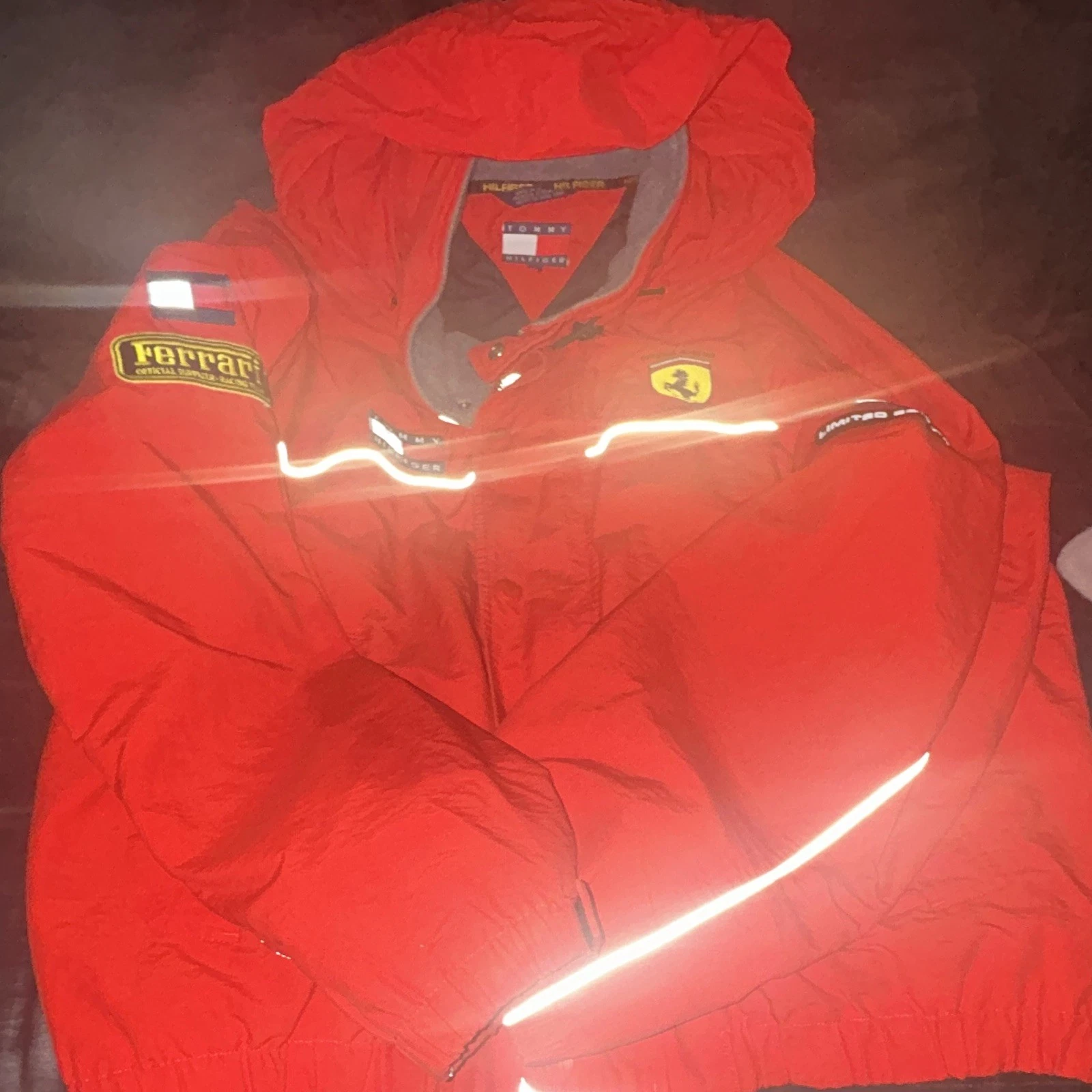 Vintage Tommy Hilfiger Ferrari Men's Red Hooded Full Zip Puffer Jacket Size L - product detail image 3