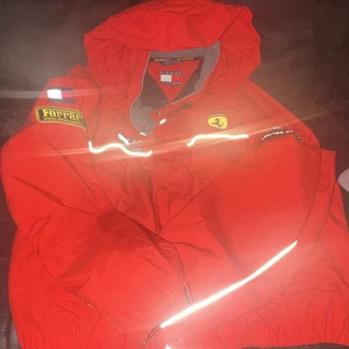 Vintage Tommy Hilfiger Ferrari Men's Red Hooded Full Zip Puffer Jacket Size L image 3