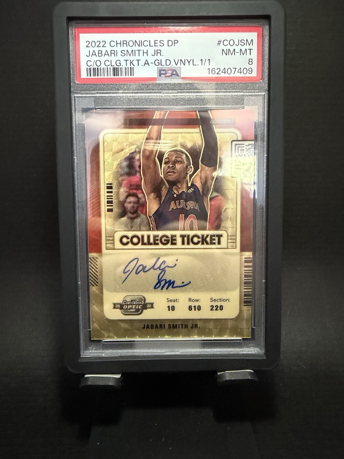 Panini 2022-23 Chronicles DP Jabari Smith Jr RC Auto Gold Vinyl 1/1 PSA 8 view 4