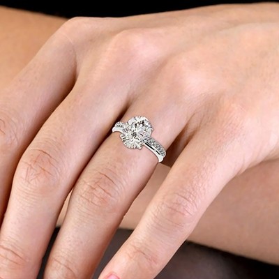 Diamant Ring Set Ovalschliff Lab Created Platin IGI E F VVS 3,80 Karat PT950
