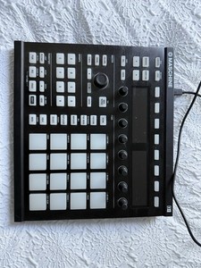 MASCHINE サンプラー・パッドコントローラー 本体 Maschine Drum Machine | eBay