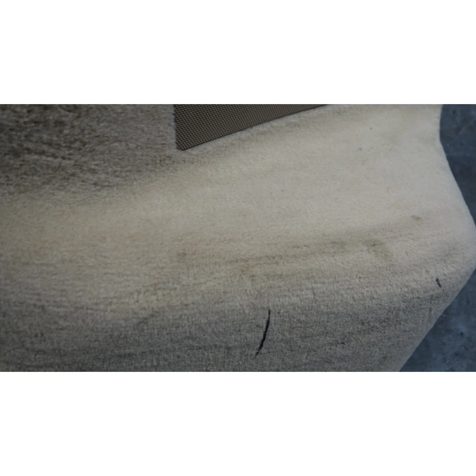 BMW E46 Serie 3 Touring Wagon 2000-2005 alfombra lateral izquierda trasera beige OEM Foto 4 de 4