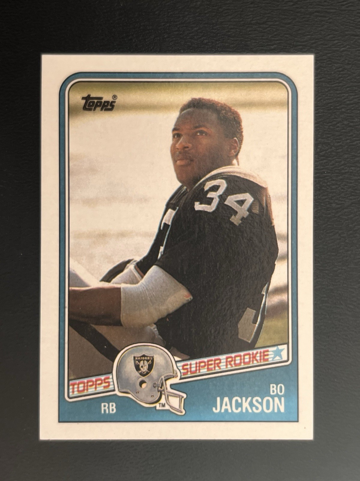 1988 Topps Football Card #327, BO JACKSON, Oakland Raiders, RC, Pack FRESH