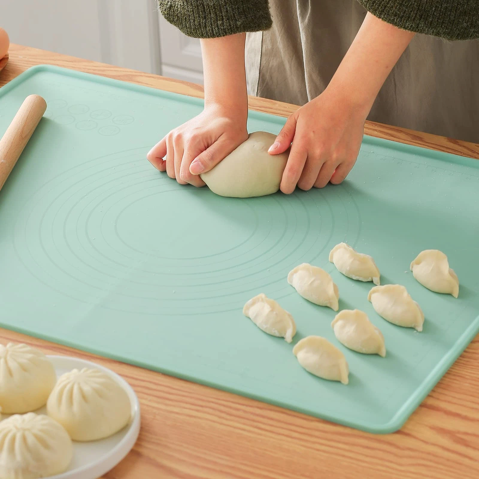 Silicone Baking Mat, 20"X28" Extra Large Non-Stick Silicone Mat with High Edge,
Opens in a new windo