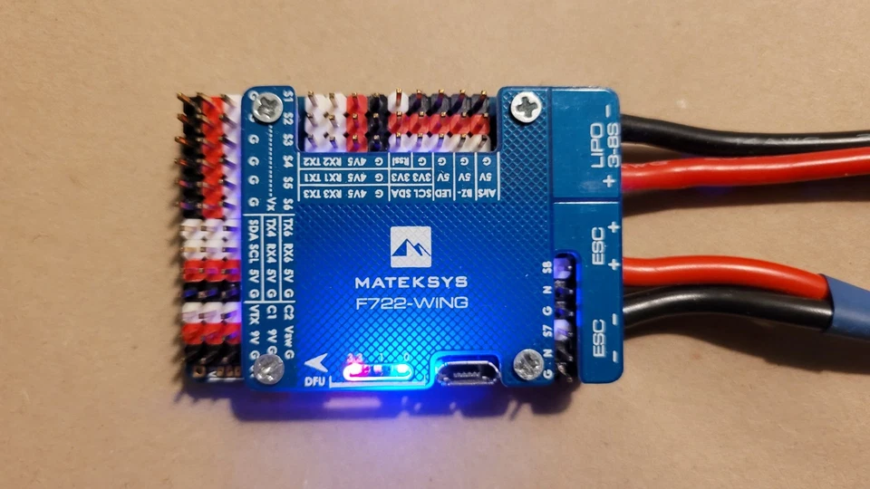 Mateksys Flightcontroller F722-WING + E-flite Brushless Controller 30-Amp Pro SB - Bild 2 von 4