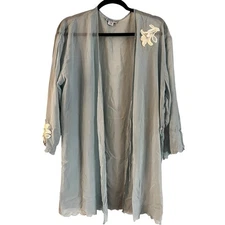 Julianna Rae Women’s 100% Silk Robe Baby Blue Lilly Appliqué Size Large No Belt