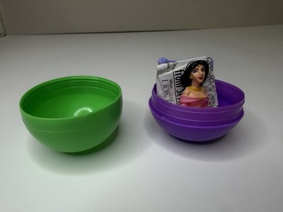 Nestle Magic Wonder Ball 1990 s Disney s ALADDIN. Jasmin on CARPET. Vintage.