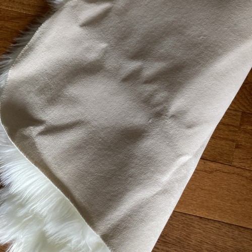 Ashler Faux Fur Rug White Small Area Fluffy Sheepskin Ultra Soft 3’x2’ NEW - Picture 5 of 8