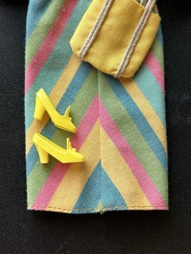 Vintage 1970s Mattel Barbie Mod Dress Best Buy #9155 Chevron Striped & Bag - Picture 2 of 10