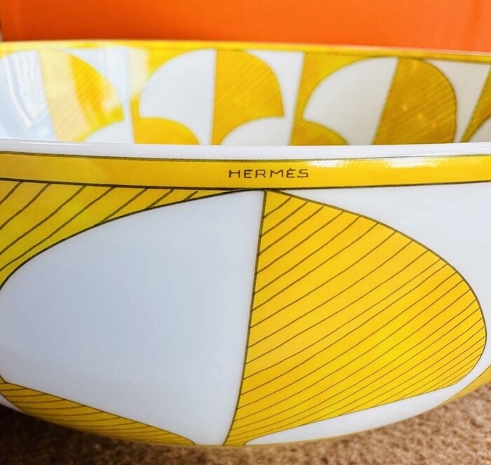 Hermes Soleil d'Hermes Salad Bowl PM Plate Dish Yellow Hermes Soleil d'Hermes Salad Bowl PM Plate Dish Yellow