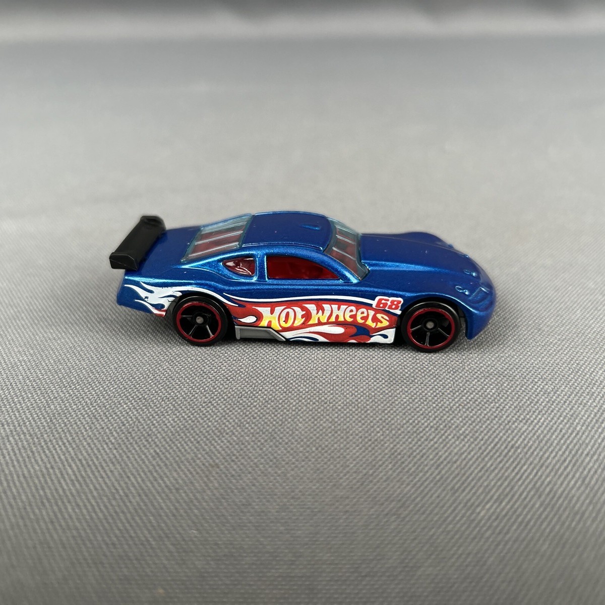 絶版品 Hot Wheels CIRCLE TRACKER 68 特別版 絶版品 Hot Wheels CIRCLE TRACKER 68 特別版 - メルカリ