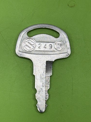249 - Suzuki Pre Cut Key GS750 GS1000 GT750 TS400 T500 GT550 TC305 RE5 R5 GT500