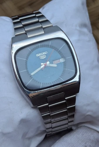 Vintage Seiko 5 6309-7310 Automatic Stainless-steel men Wristwatch made in Japan