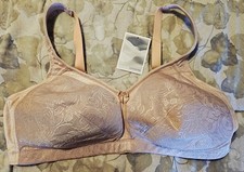 NWT Amoena Kacy 2156 Wire-Free Mastectomy Bra size 42C Beige/Nude