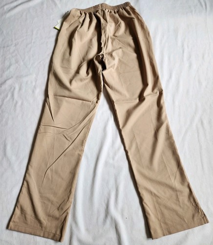NWT Advantge Butter-Soft TAN Scrub Set Uniform V-Neck Top & Pants Size Small - Picture 18 of 18