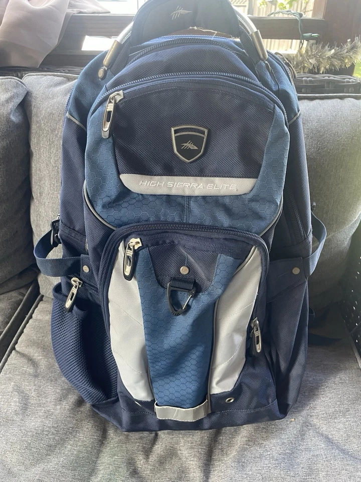 Mochila High Sierra Elite correa de suspensión trasera refrigerada por flujo de aire azul marino Foto 2 de 4