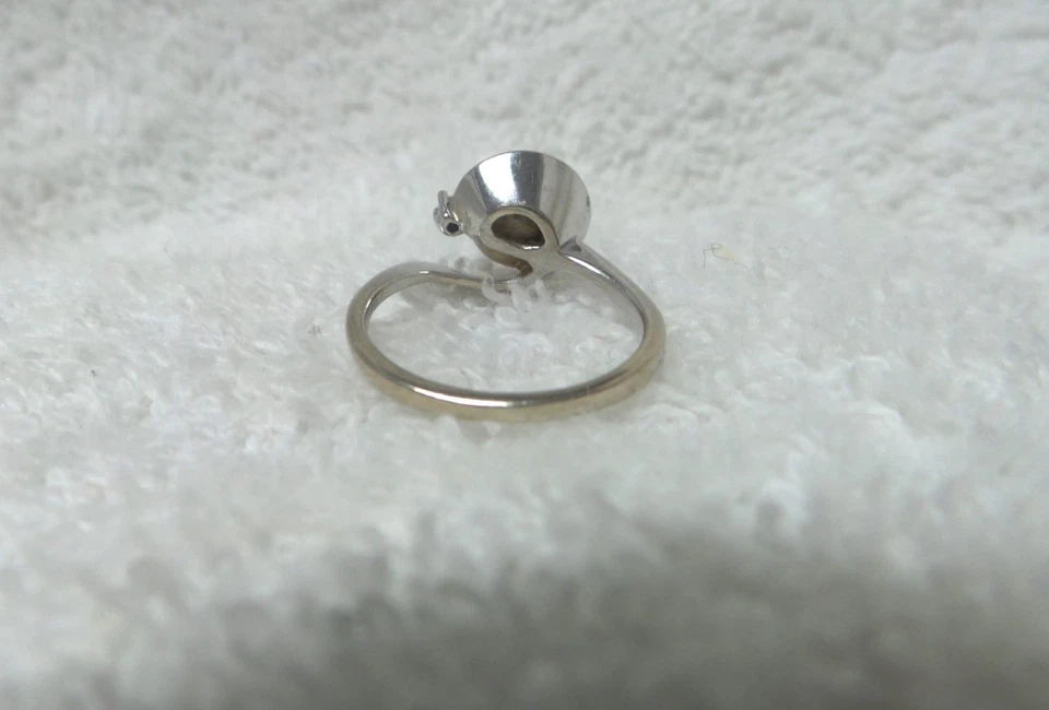 Anillo de perlas de oro blanco de 14kt para dama Foto 3 de 4