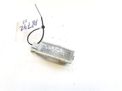 3b0947113 Innenraumleuchte Leseleuchte  Volkswagen Passat DE1841989-52