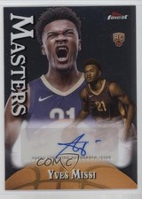 2024-25 Topps Finest Masters Auto Yves Missi #MA-YM Auto 1oj6