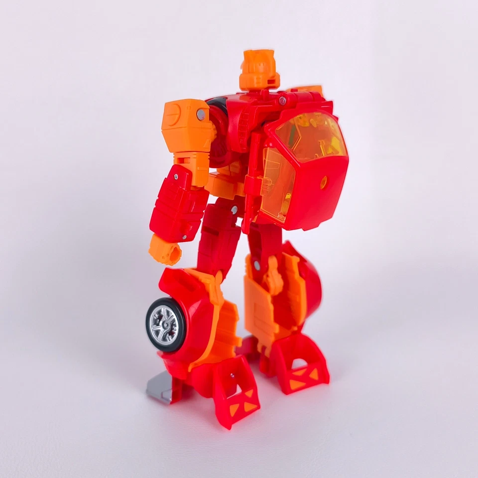 Transformers G2 Universe Autobot Jazz Complete Legacy Evolution Deluxe Class - Image 3 of 4