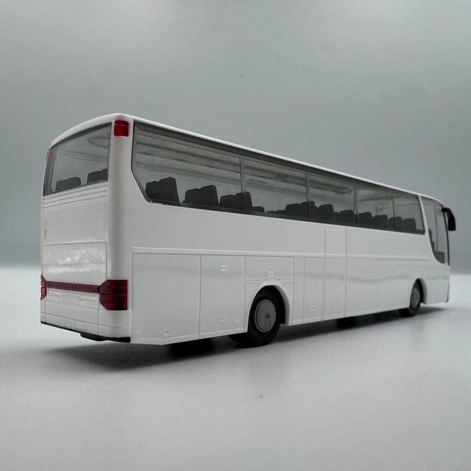 UkrAuto Kässbohrer Setra S315 Bus (White “Irregular Transport”) scale 1/87 (H0) - Image 3 of 4
