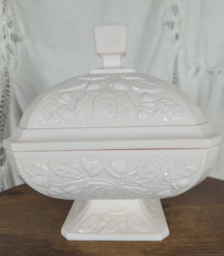 Vintage Candy Dish Shell Pink Acorn Oak Leaf Milk Glass Jeanette Pedestal Lid