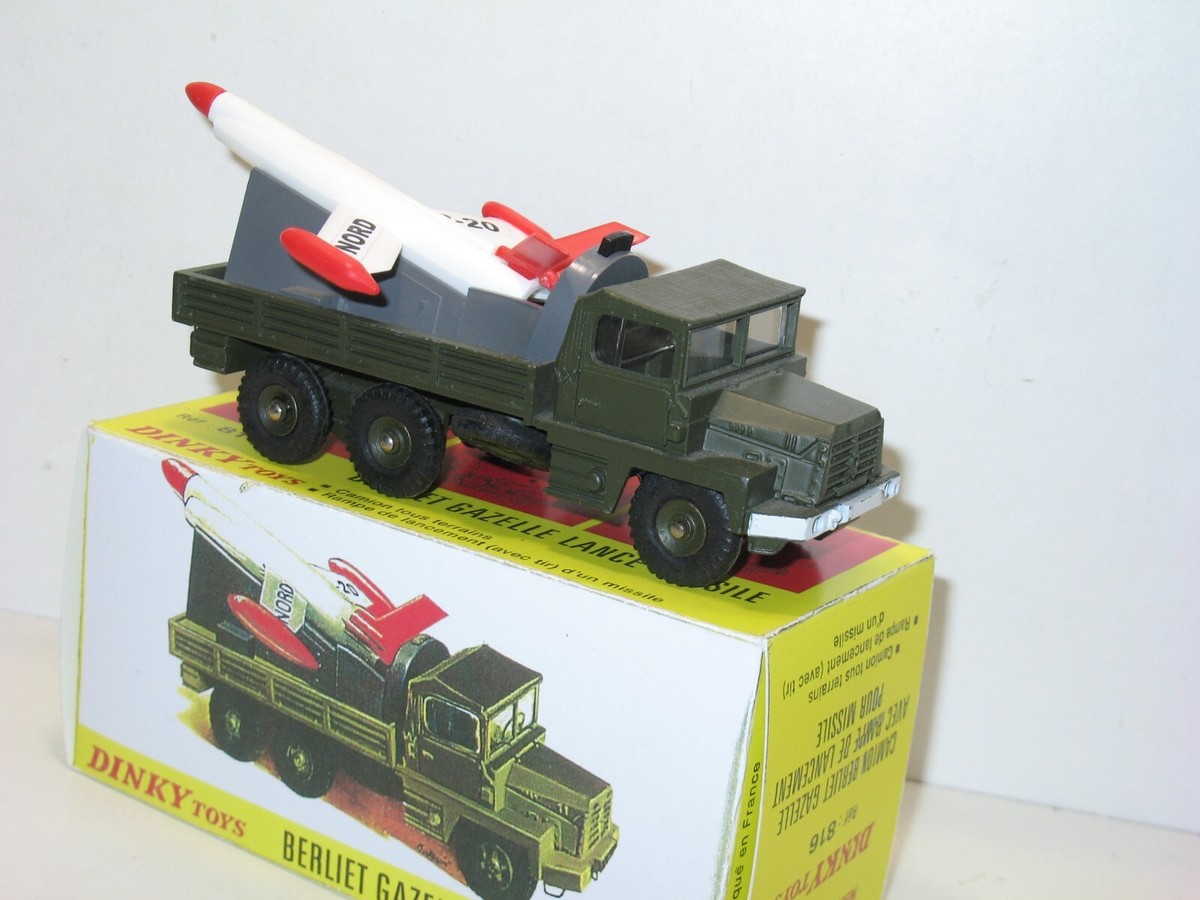 DINKY TOYS, CAMION berliet militaire FRANCE lance missile nord R-20 d