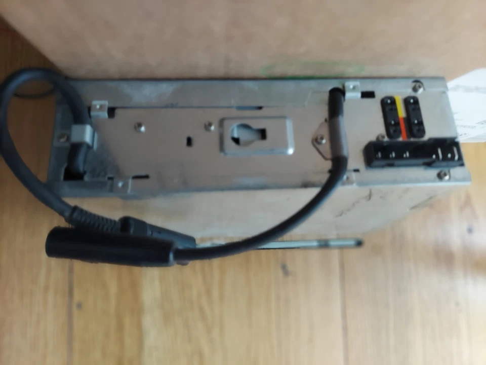 Blaupunkt Charleston SQR 26 Radio, Porsche 1987-1989 911 - Image 2 of 4