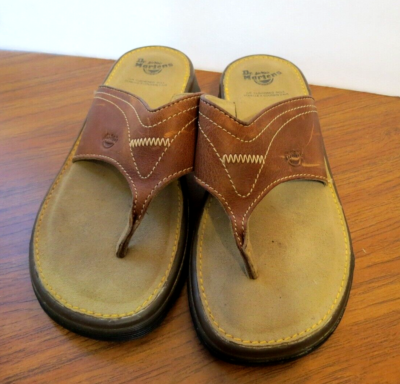 Dr. Martens Air Wair Brown Leather Flip Flop Sandals Men display picture 3