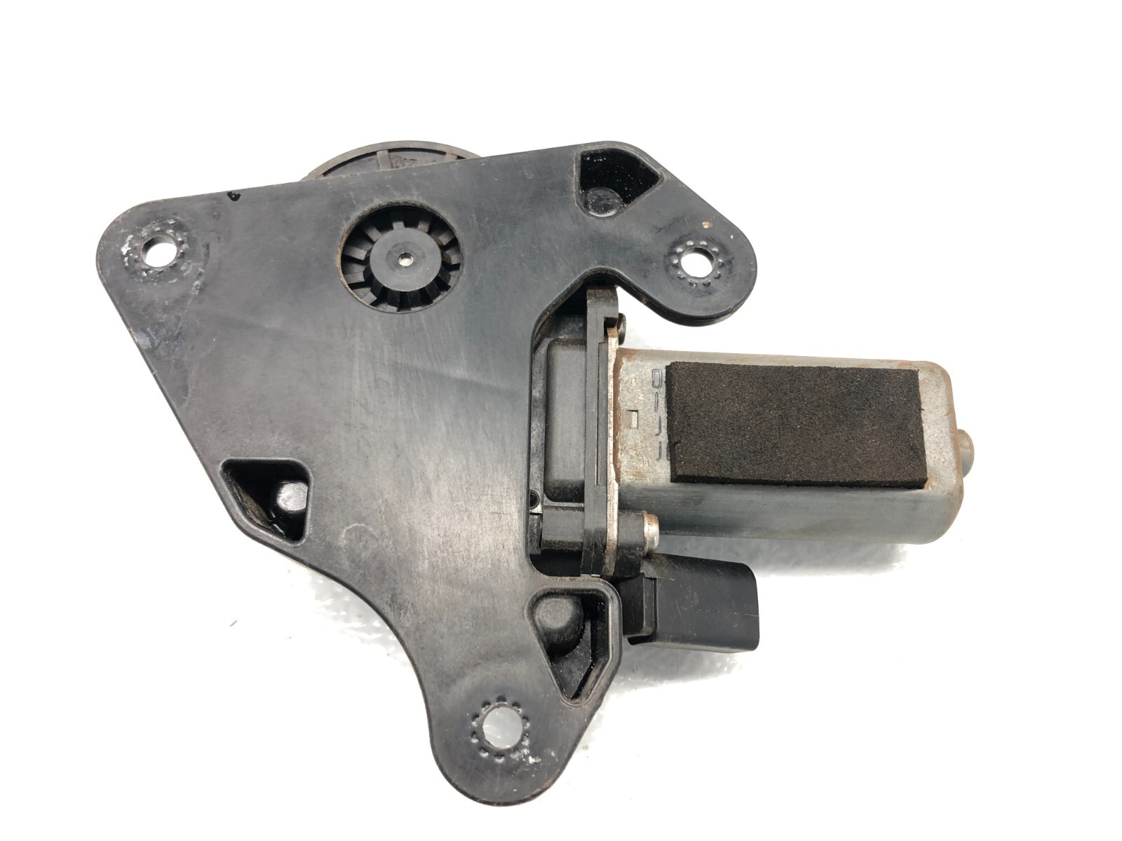 2014-2018 BENTLEY FLYING SPUR LEFT DRIVER FRONT DOOR WINDOW REGULATOR MOTOR OEM