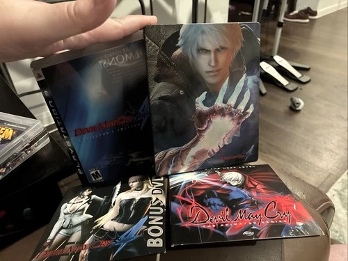 Devil May Cry 4 Collectors Edition - Sony PlayStation 3 CIB