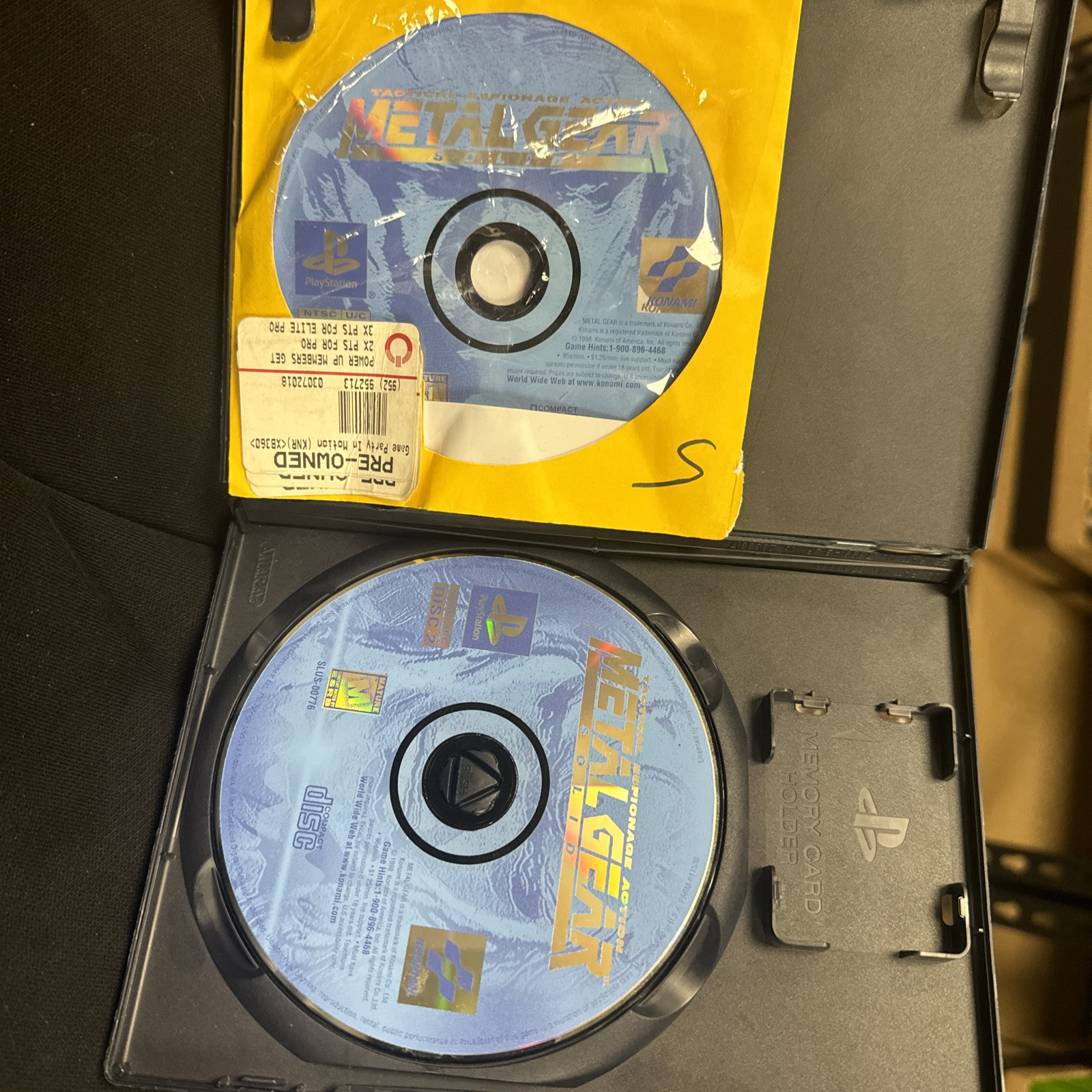 Metal Gear Solid (Sony PlayStation 1, 1999) Tested - Two Discs Only