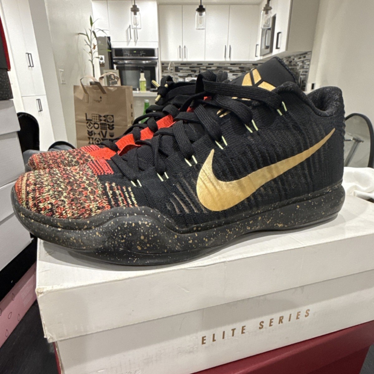 Nike Kobe X (10)Elite Low Christmas Basketball Shoes size 12
