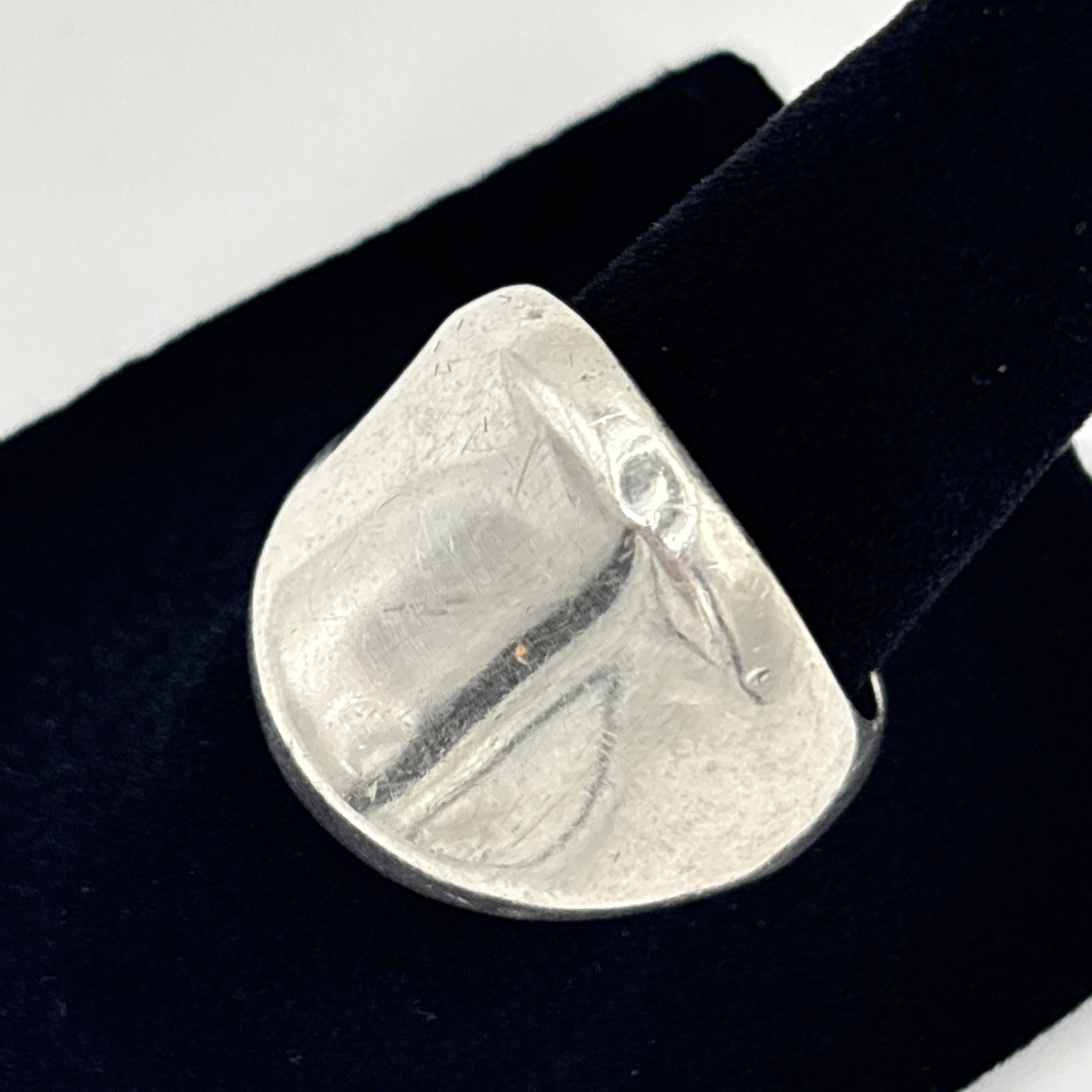 .925 Sterling Silver Solid Concaved Polished Sadd… - image 4