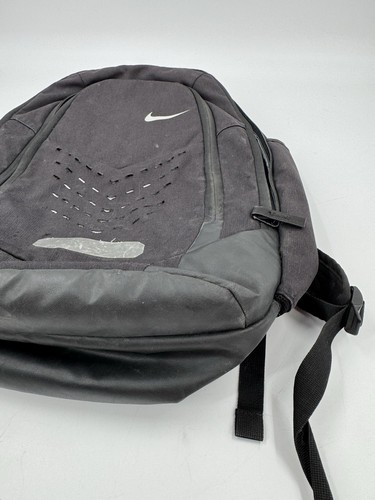 Zaino scuola Nike Max Air nero tanti scomparti e prese d'aria 2017 - Foto 5 di 8