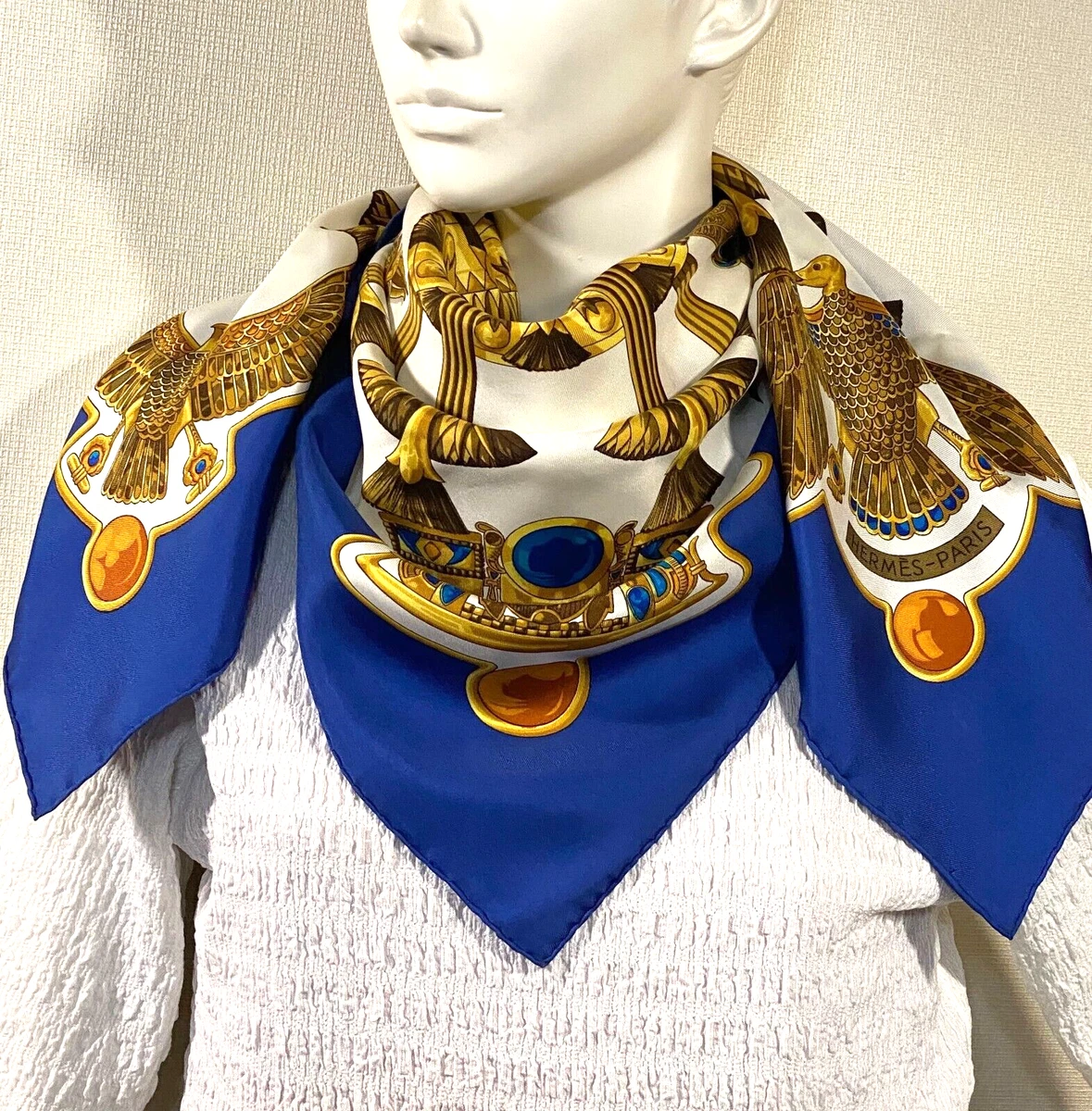 HERMES Scarab pattern Ancient egypt Caty 100 Silk scarf 90cm