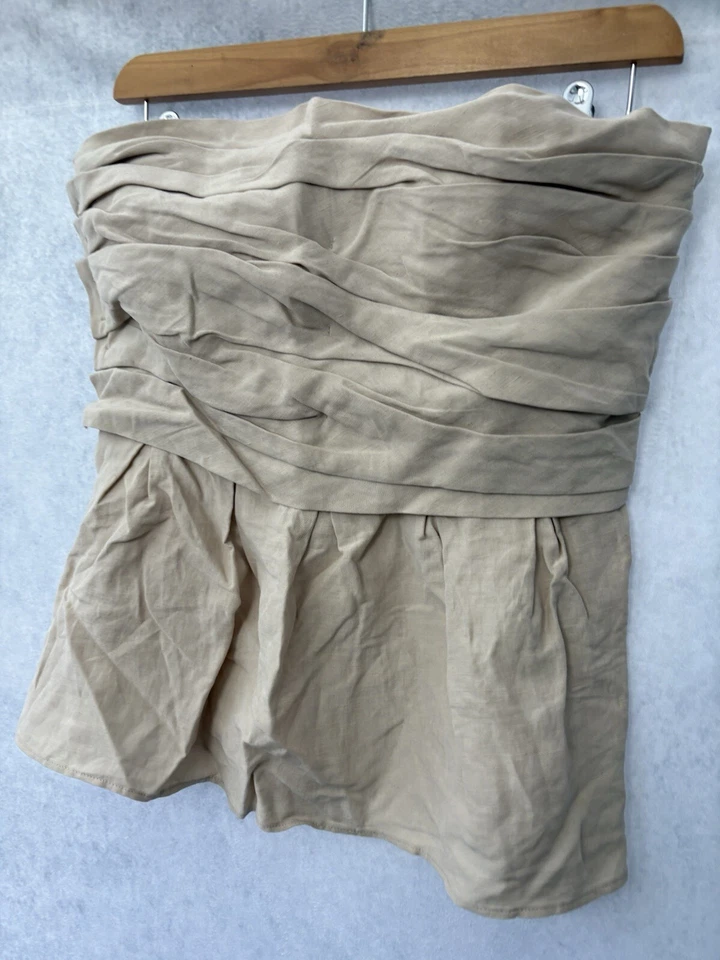 Blusa cropped feminina sem mangas de seda bege com alças tamanho P - Imagem 2 de 4