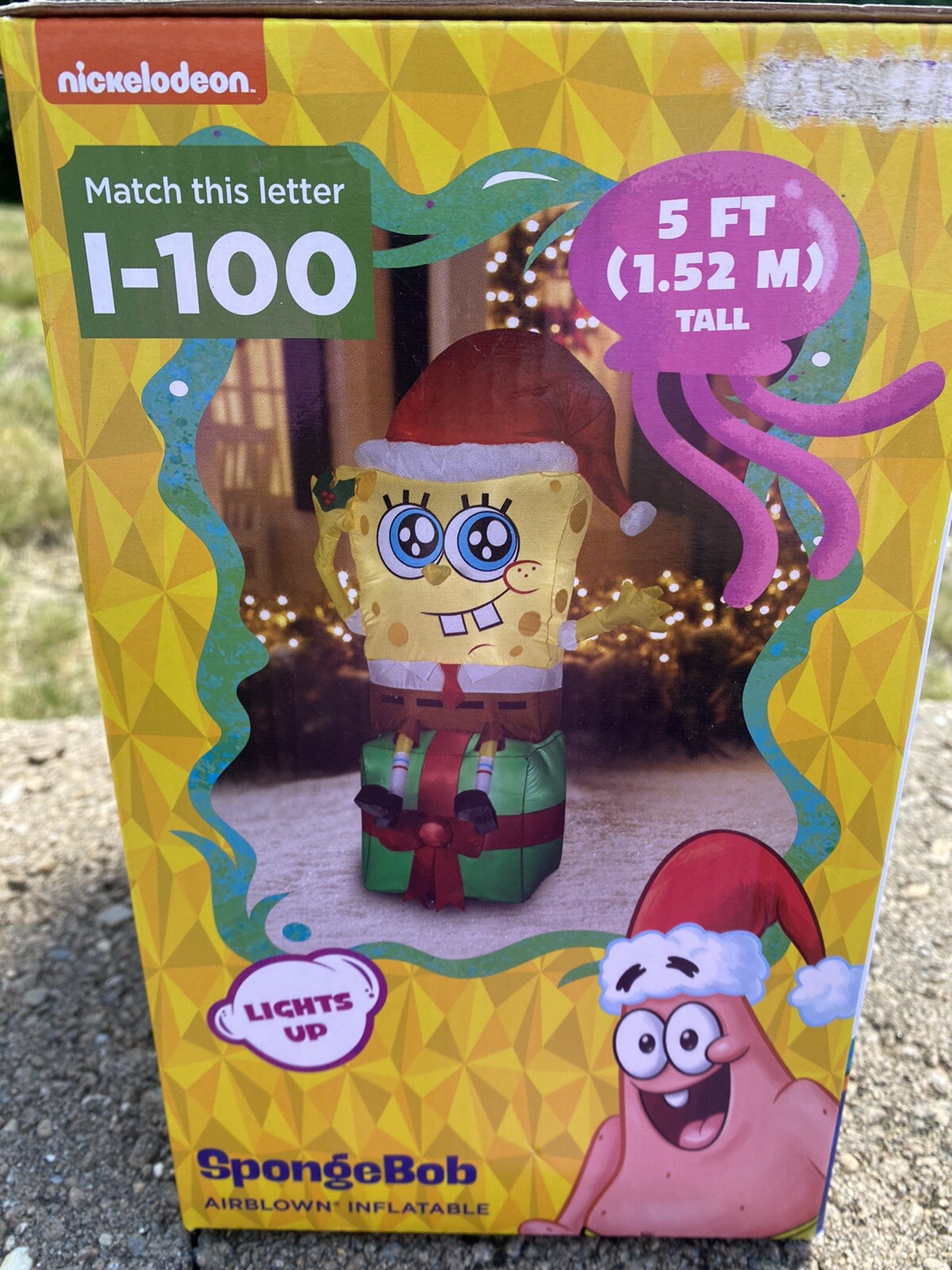 Gemmy 5' Rare SPONGEBOB SQUAREPANTS CHRISTMAS INFLATABLE With Present