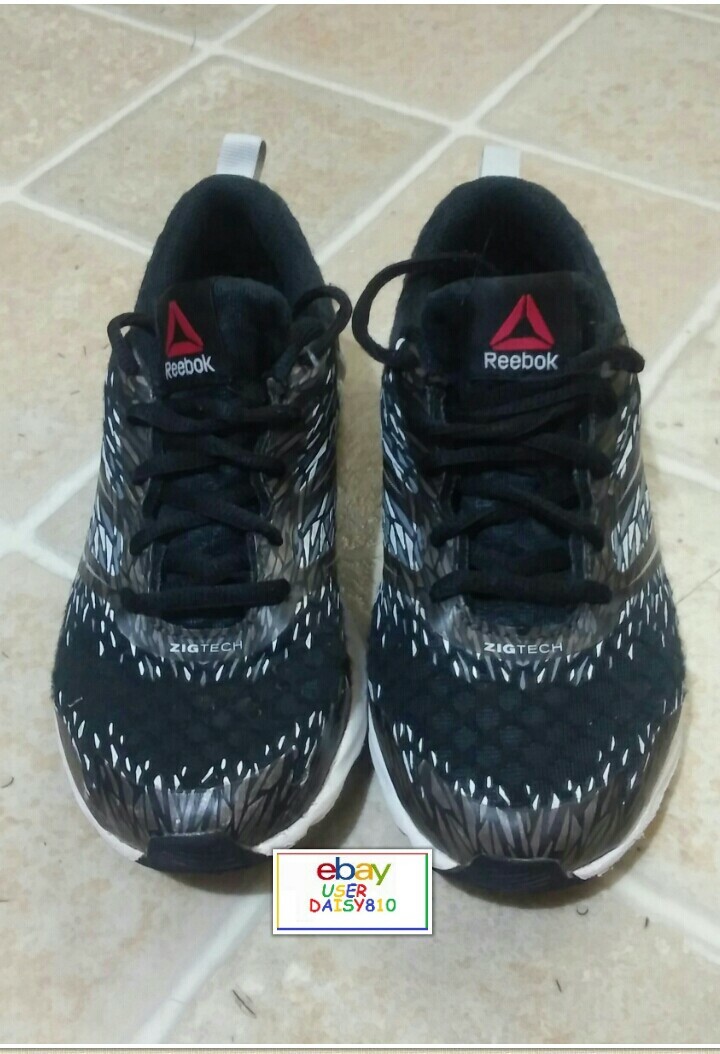 Reebok ZigTech Black/White Running Shoes Boys Youth Size 1/2