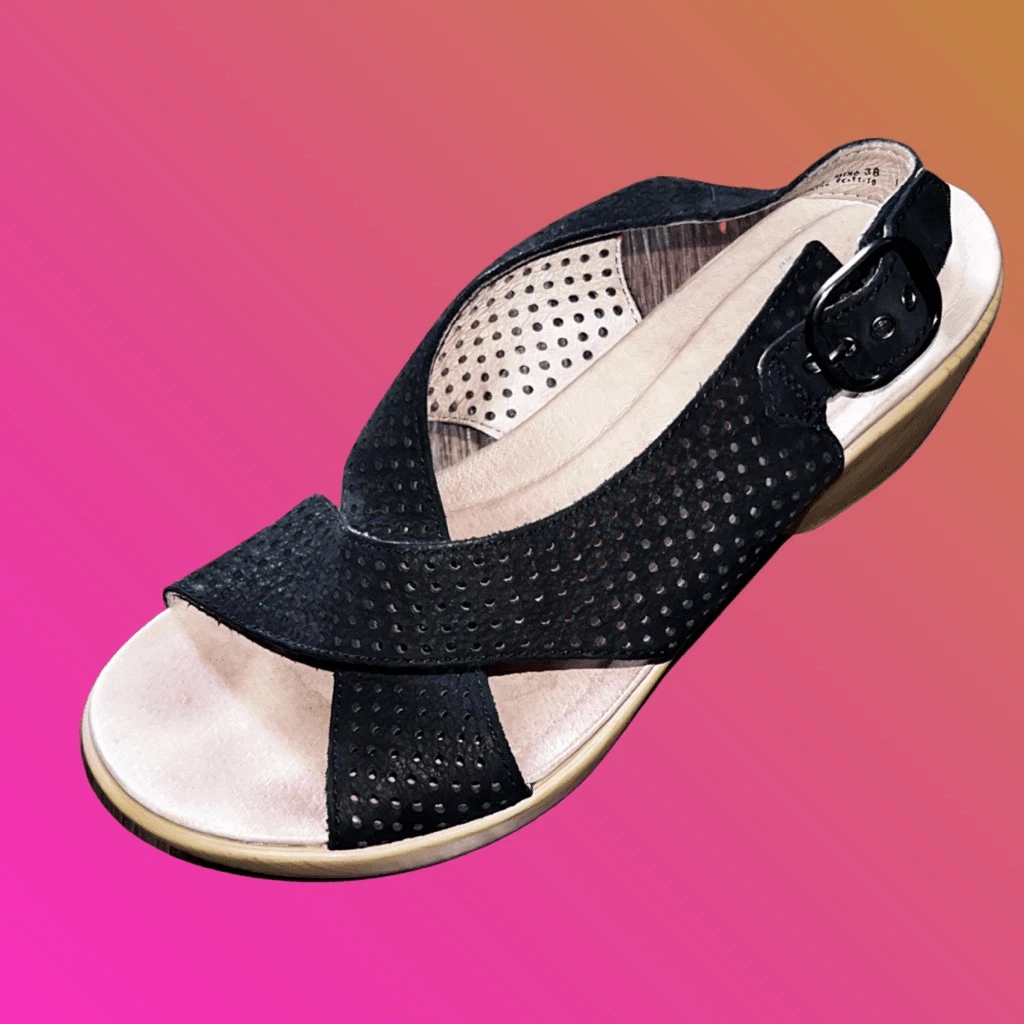 Dansko Women s Jacinda Platform Sandal Black Nubuck Size 38 US 8