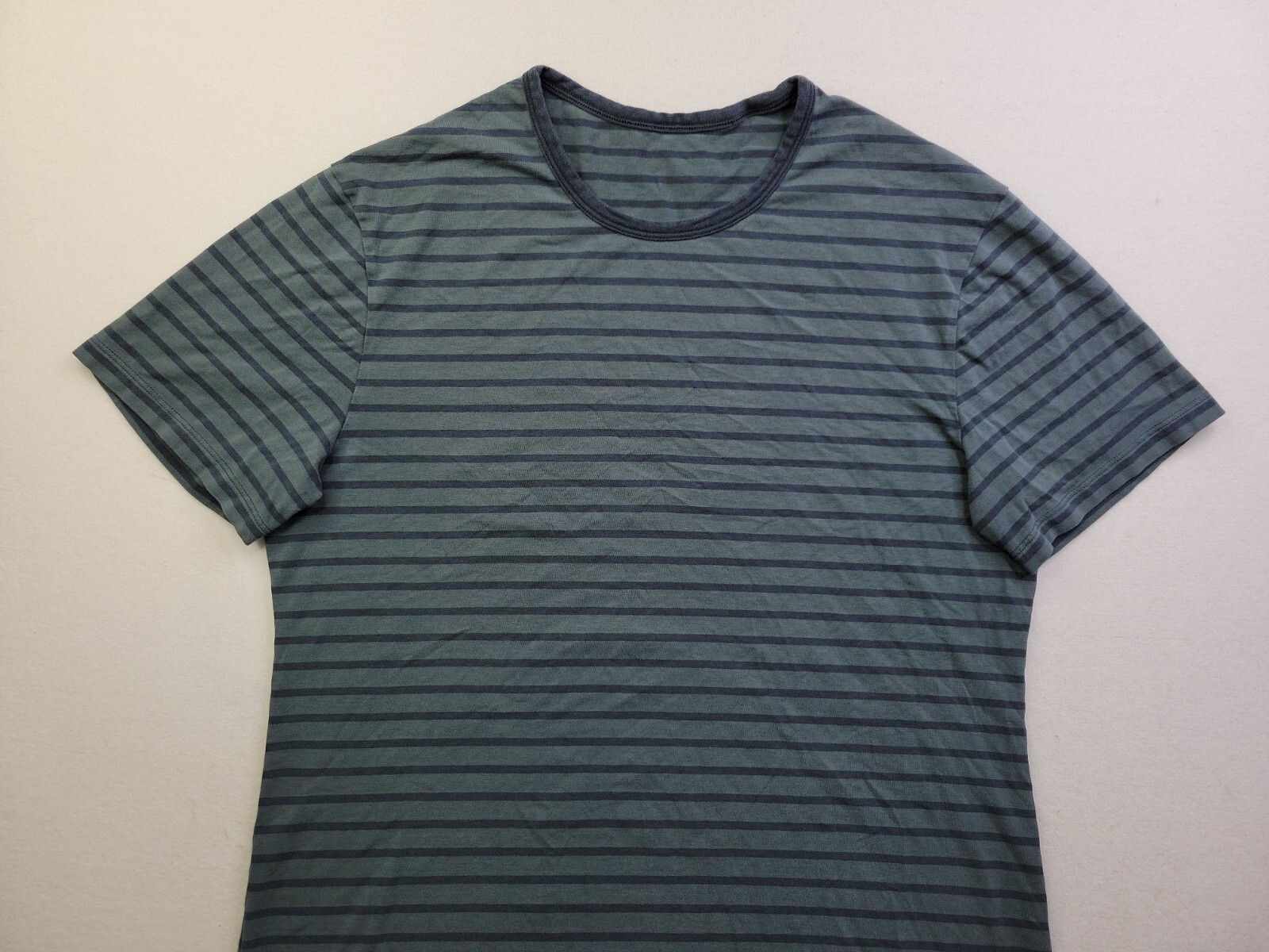 Lululemon Men Large 5 Year Basic Tee Everyday T S… - image 3