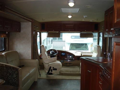 Winnebago Sunstar AMERICAN MOTOR HOME RV BUNKHOUSE Price plus V.A.T. 2013 - Picture 8 of 19