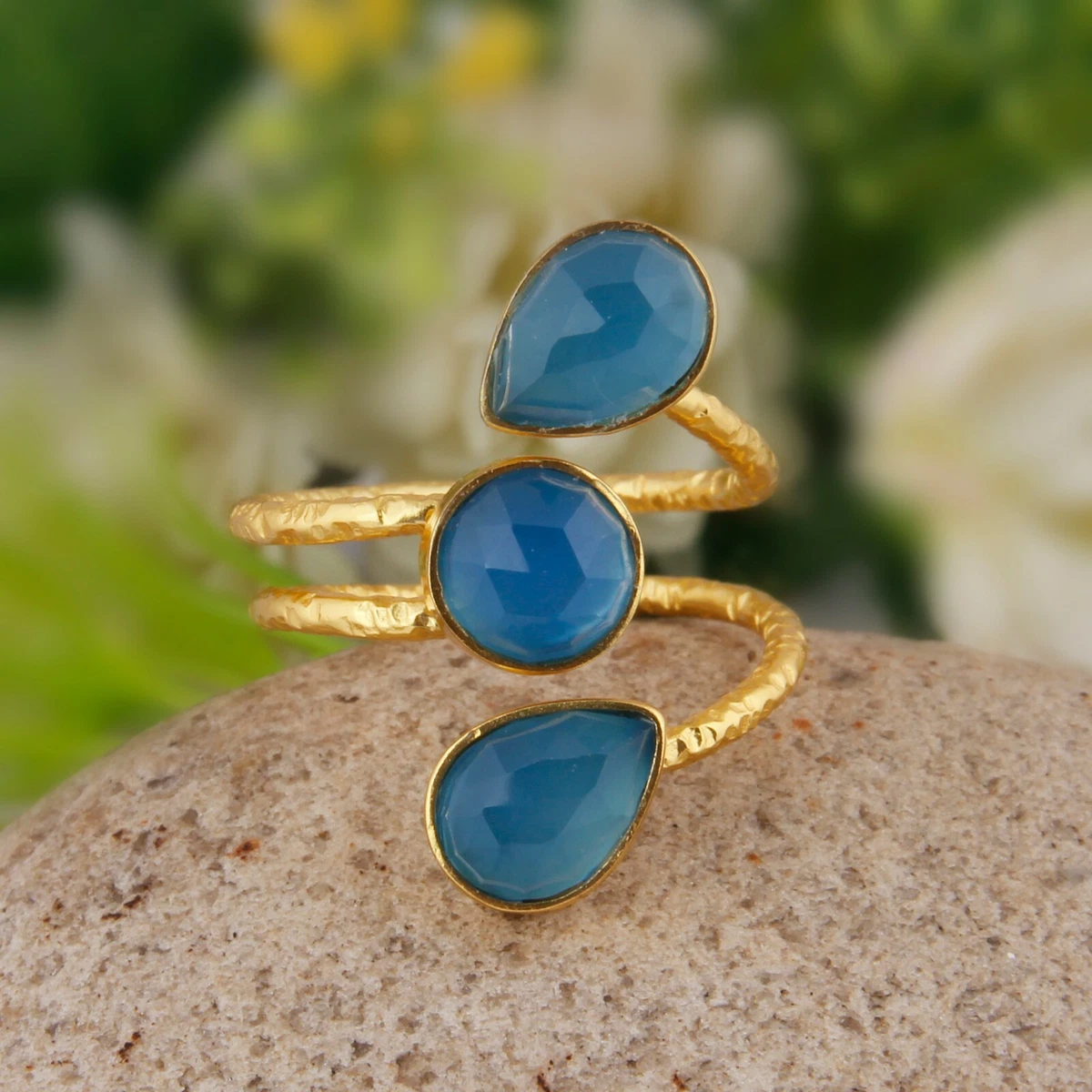 Blue chalcedony jewelry deals