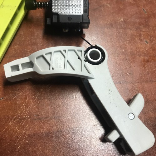 See Descr. OEM Part Switch Contact Plate Ryobi String Trimmer 40V RY40006VNM - Picture 2 of 7
