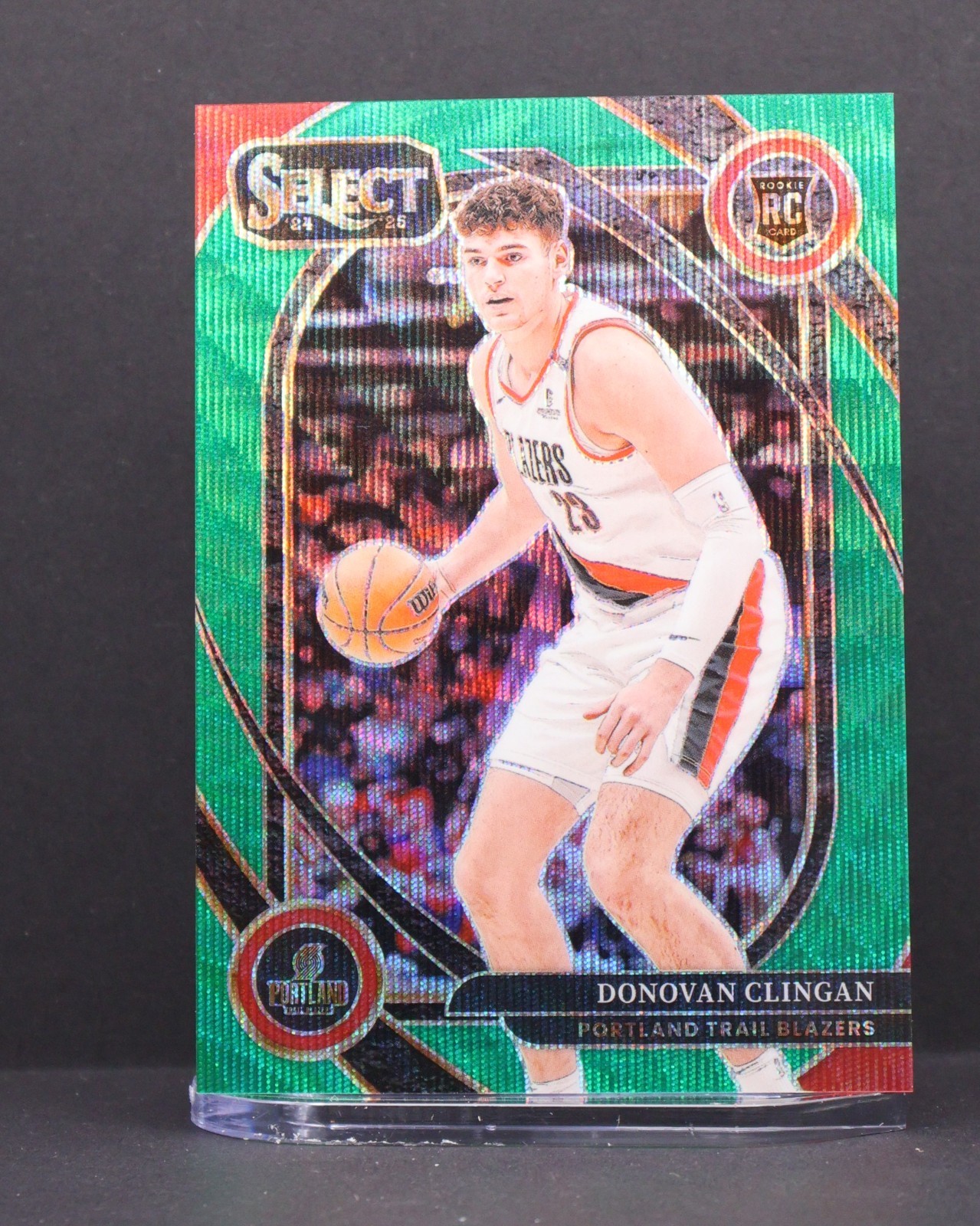 Donovan Clingan 2024-25 Panini Select - Courtside #270 Green Wave Prizm /50 (RC)