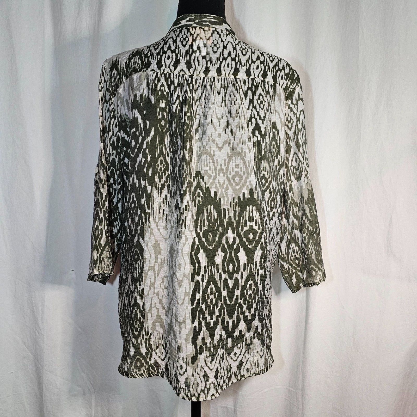 Ruby Rd. Airy Gauzy Unique Button Up Top Blouse i… - image 3